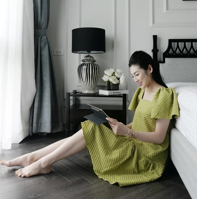 N&agrave;ng &Aacute; hậu rời showbiz: Sống đời xa hoa, ở biệt thự ven s&ocirc;ng đắt đỏ bậc nhất H&agrave; th&agrave;nh - Ảnh 15.