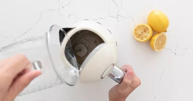 C&aacute;ch loại bỏ cặn lắng trong ấm điện si&ecirc;u sạch, si&ecirc;u nhanh - Ảnh 8.