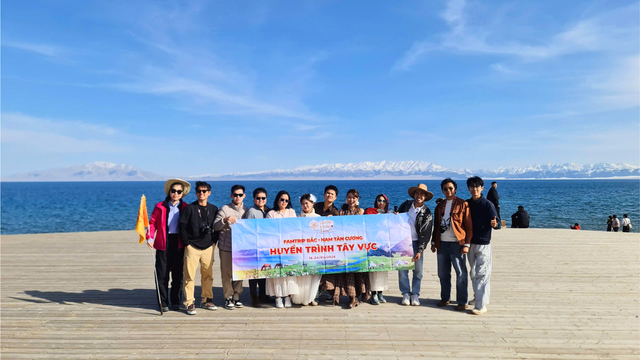 Golden Smile Travel tổ chức thành công Famtrip “Huyền trình tây vực” và hướng đến mở rộng thị trường du lịch Tân Cương, Trung Quốc 2026 - Ảnh 1.