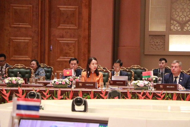 Việt Nam tham dự Hội nghị Bộ trưởng Ngoại giao BRICS mở rộng- Ảnh 4. Việt Nam tham dự Hội nghị Bộ trưởng Ngoại giao BRICS mở rộng- Ảnh 4.