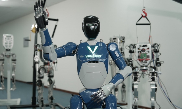 Vingroup lập c&ocirc;ng ty robot phẫu thuật, mở rộng hệ sinh th&aacute;i c&ocirc;ng nghệ y tế- Ảnh 1.
