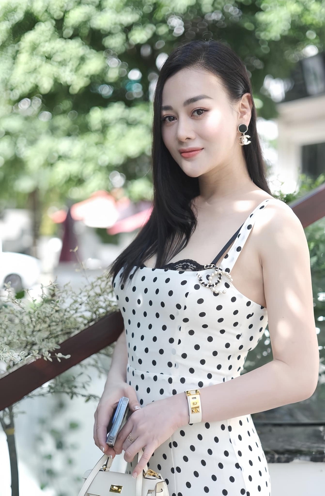 D&agrave;n diễn vi&ecirc;n nổi tiếng phim giờ v&agrave;ng VTV từng g&acirc;y sốt với nhan sắc thời thi hoa hậu - Ảnh 8.