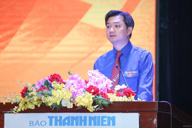 Công tác chính trị, tư tưởng đi trước, mở đường trong kỷ nguyên mới- Ảnh 1. Công tác chính trị, tư tưởng đi trước, mở đường trong kỷ nguyên mới- Ảnh 1.