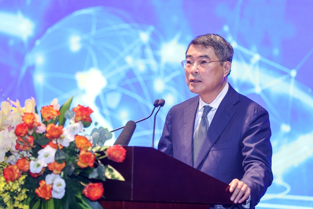 Thủ tướng: Khoa học công nghệ cần chuyển tư duy "làm cho có" sang "thực chất" - Ảnh 1.