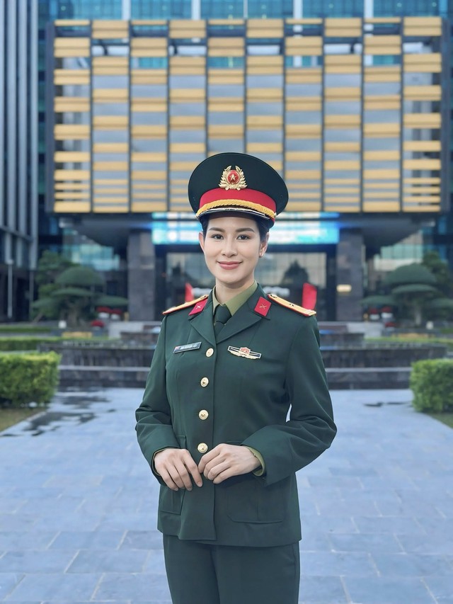 Nữ Đại úy công an tài sắc gây sốt phim giờ vàng VTV - Ảnh 4.