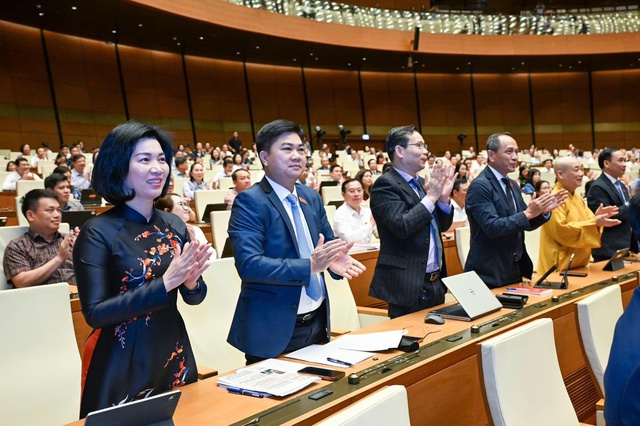 Luật Thủ đ&ocirc; (sửa đổi): Trao quyền mạnh mẽ, tạo h&agrave;nh lang ph&aacute;p l&yacute; đột ph&aacute; cho H&agrave; Nội - Ảnh 1.