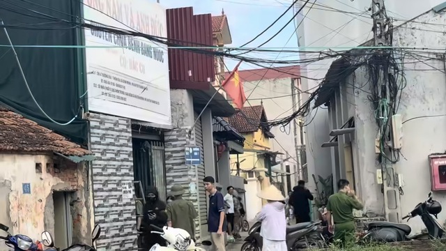 Hà Nội: Điều tra vụ mổ khối u tại cơ sở “chữa bệnh bằng nước” gây xôn xao dư luận- Ảnh 2. Hà Nội: Điều tra vụ mổ khối u tại cơ sở “chữa bệnh bằng nước” gây xôn xao dư luận- Ảnh 2.