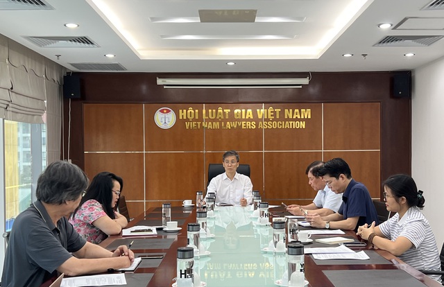 Hình thành cơ chế huy động trí tuệ tập thể của giới luật gia trong xây dựng chính sách, pháp luật- Ảnh 1. Hình thành cơ chế huy động trí tuệ tập thể của giới luật gia trong xây dựng chính sách, pháp luật- Ảnh 1.
