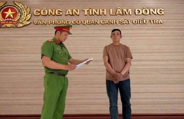 Thủ đoạn của cựu nh&acirc;n vi&ecirc;n ng&acirc;n h&agrave;ng 35 tuổi chiếm đoạt gần 1,7 tỷ đồng - Ảnh 1.