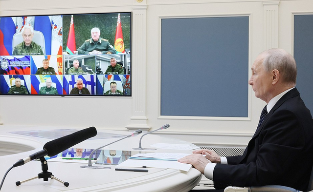 Ông Putin khẳng định vai trò của bộ ba hạt nhân, NATO phản ứng cứng rắn- Ảnh 1. Ông Putin khẳng định vai trò của bộ ba hạt nhân, NATO phản ứng cứng rắn- Ảnh 1.
