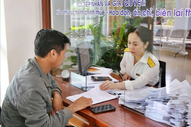 Rút đề xuất ngân hàng phải cung cấp thông tin tài khoản người nộp thuế - Ảnh 1.