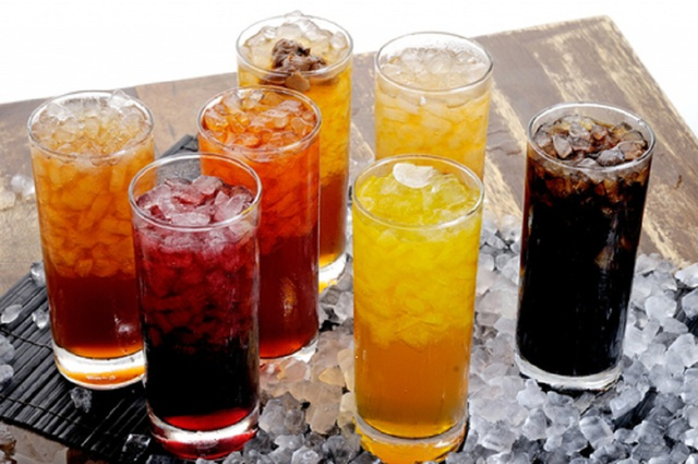 Người đàn ông 35 tuổi “gan trắng xoá” chỉ vì uống loại nước "vạn người mê" mỗi ngày- Ảnh 1. Người đàn ông 35 tuổi “gan trắng xoá” chỉ vì uống loại nước "vạn người mê" mỗi ngày- Ảnh 1.