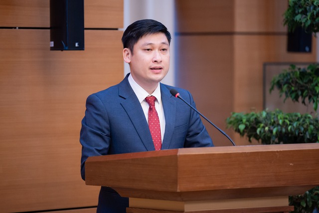 C&ocirc;ng bố quyết định của Ban Thường vụ Đảng ủy Quốc hội về c&ocirc;ng t&aacute;c c&aacute;n bộ - Ảnh 4.