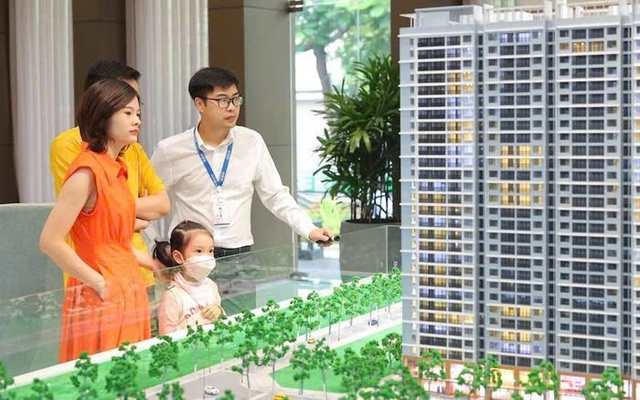 Thị trường bất động sản chậm nhịp vì "nút thắt" lãi suất- Ảnh 1. Thị trường bất động sản chậm nhịp vì "nút thắt" lãi suất- Ảnh 1.