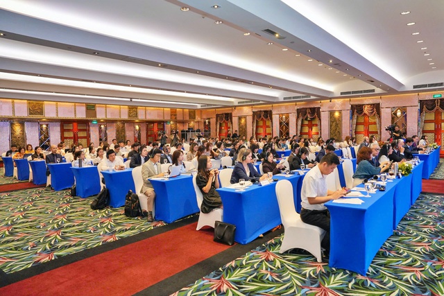 Nhà đầu tư quốc tế đánh giá cao Việt Nam nhưng còn lo về hạ tầng, nhân lực- Ảnh 3. Nhà đầu tư quốc tế đánh giá cao Việt Nam nhưng còn lo về hạ tầng, nhân lực- Ảnh 3.