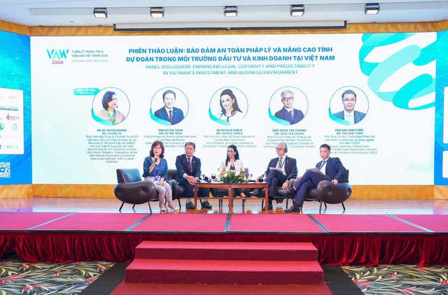 Nhà đầu tư quốc tế đánh giá cao Việt Nam nhưng còn lo về hạ tầng, nhân lực- Ảnh 1. Nhà đầu tư quốc tế đánh giá cao Việt Nam nhưng còn lo về hạ tầng, nhân lực- Ảnh 1.