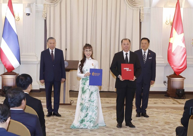 Việt Nam và Thái Lan ký 4 văn kiện hợp tác song phương- Ảnh 1. Việt Nam và Thái Lan ký 4 văn kiện hợp tác song phương- Ảnh 1.