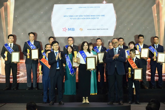 MB ghi dấu ấn với 5 giải thưởng Sao Khuê 2026 - Ảnh 3.