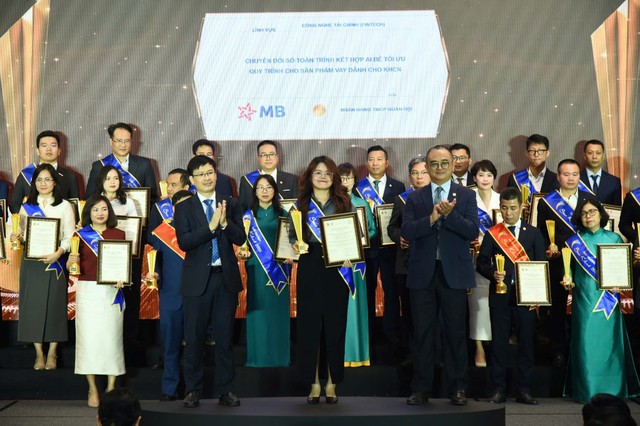 MB ghi dấu ấn với 5 giải thưởng Sao Khuê 2026 - Ảnh 5.