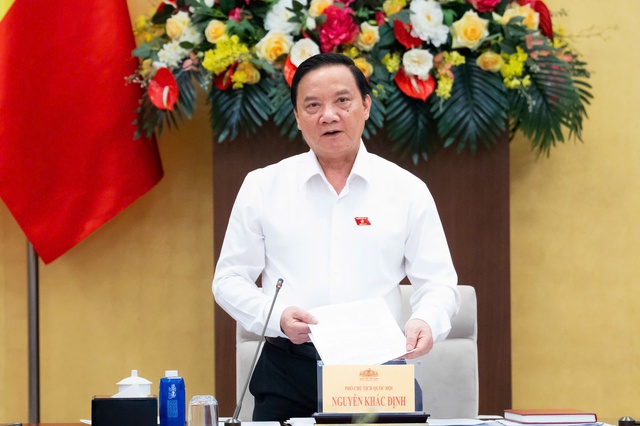Thống nhất kiến nghị xem xét tổ chức một Kỳ họp không thường lệ của Quốc hội- Ảnh 3. Thống nhất kiến nghị xem xét tổ chức một Kỳ họp không thường lệ của Quốc hội- Ảnh 3.