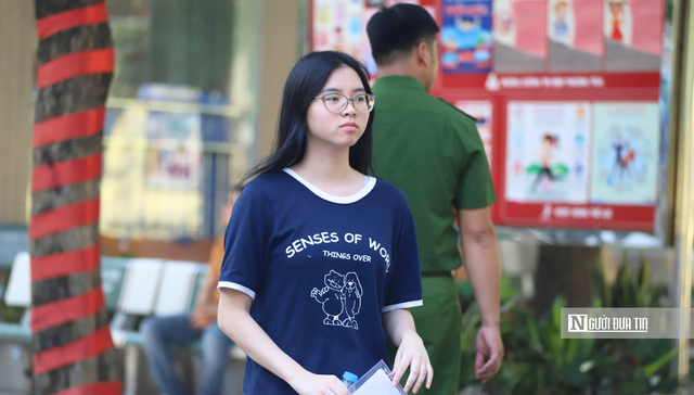 Th&iacute; sinh tự tin đạt điểm tối đa m&ocirc;n tiếng Anh thi v&agrave;o lớp 10 H&agrave; Nội- Ảnh 6.