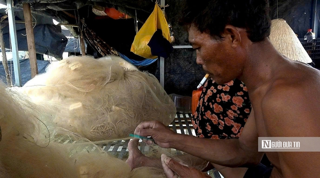 Theo ch&acirc;n người d&acirc;n &ldquo;x&oacute;m Việt kiều&rdquo; mưu sinh b&ecirc;n hồ Dầu Tiếng- Ảnh 11.