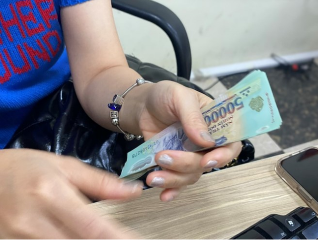 Tin vui cho c&aacute;n bộ, c&ocirc;ng chức: Từ 1/7, mức lương cơ sở cao nhất c&oacute; thể nhận hơn 20 triệu đồng/th&aacute;ng - Ảnh 2.