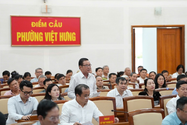 B&iacute; thư H&agrave; Nội: Thủ đ&ocirc; kh&ocirc;ng thể ph&aacute;t triển, chưa thể l&agrave; nơi đ&aacute;ng sống nếu vẫn c&ograve;n 5 "điểm nghẽn"- Ảnh 1.
