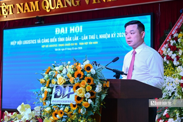 Chủ tịch UBND tỉnh Đắk Lắk: X&aacute;c định logistics l&agrave; ng&agrave;nh dịch vụ quan trọng, gắn với c&aacute;c trụ cột ph&aacute;t triển của tỉnh- Ảnh 5.