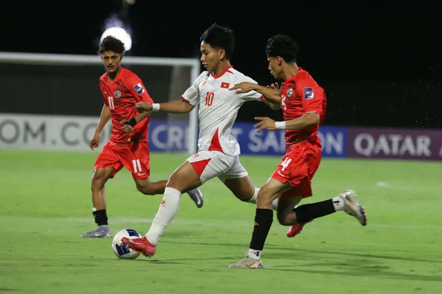 U17 Việt Nam chỉ cần thắng th&ecirc;m một trận nữa l&agrave; gi&agrave;nh v&eacute; dự World Cup 2026 - Ảnh 2.