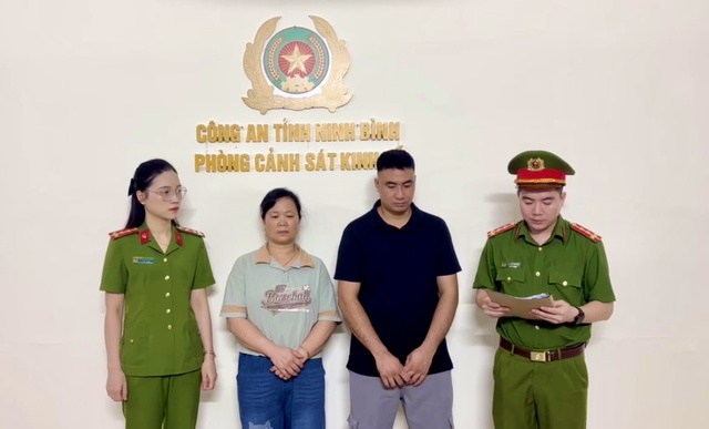 2 người bị khởi tố vì bán bánh đúc có chứa hàn the- Ảnh 1. 2 người bị khởi tố vì bán bánh đúc có chứa hàn the- Ảnh 1.