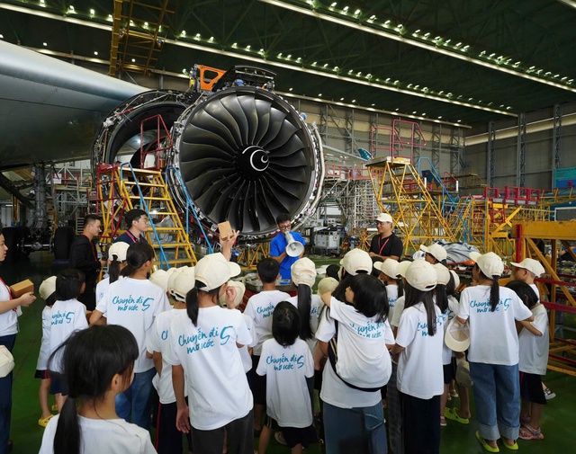 Vietnam Airlines cùng đối tác đưa 100 em nhỏ có hoàn cảnh đặc biệt tham gia "Chuyến đi mơ ước 2026"- Ảnh 3. Vietnam Airlines cùng đối tác đưa 100 em nhỏ có hoàn cảnh đặc biệt tham gia "Chuyến đi mơ ước 2026"- Ảnh 3.