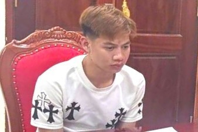 Khởi tố 2 đối tượng "thông chốt", tông CSGT bị thương ở Phú Thọ - Ảnh 2.