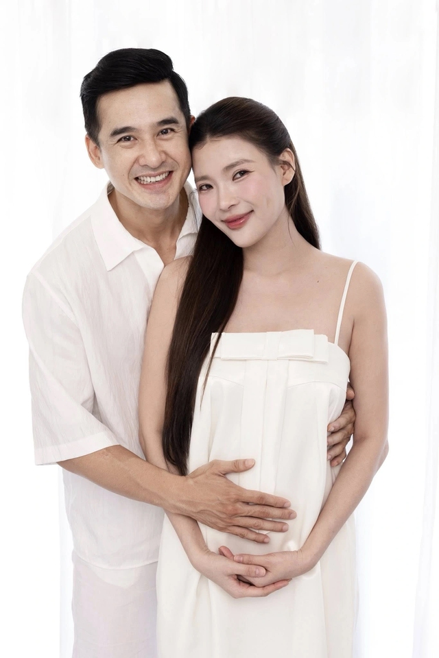 Sao nữ 8X mang bầu lần 2 được chồng "cưng như trứng mỏng" - Ảnh 2.