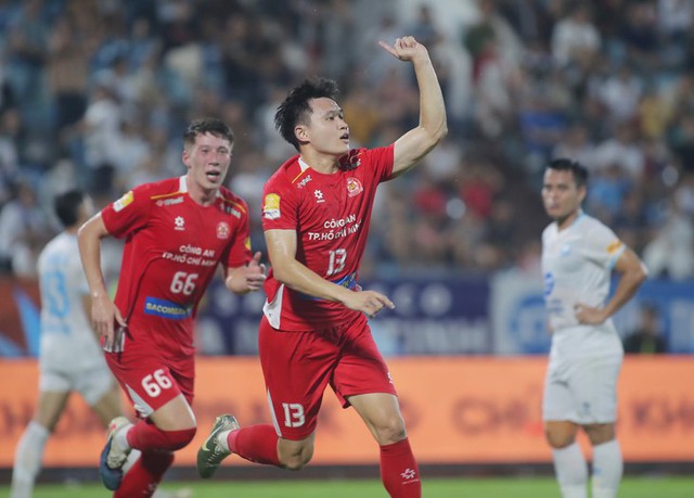 Tiếc cho Nguyễn Xu&acirc;n Son - Ảnh 1.