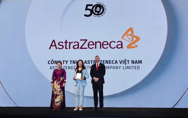 AstraZeneca Việt Nam 3 năm liên tiếp vào Top 50 doanh nghiệp phát triển bền vững - Ảnh 1.