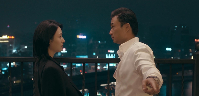 Tái xuất màn ảnh nhỏ, diễn viên Việt Hoa "biến hóa" gây bất ngờ - Ảnh 3.