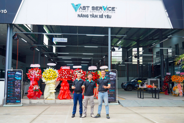 Hơn 10 năm làm trong hệ sinh thái đào tạo ô tô, tôi nhận ra khách hàng không chỉ cần thợ giỏi- Ảnh 4. Hơn 10 năm làm trong hệ sinh thái đào tạo ô tô, tôi nhận ra khách hàng không chỉ cần thợ giỏi- Ảnh 4.
