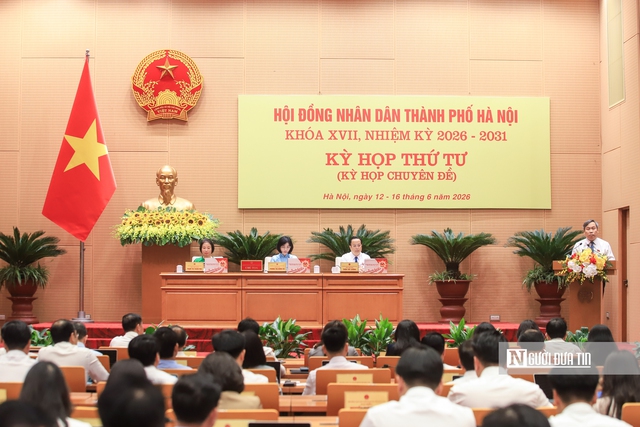 Chủ tịch Hà Nội: Quá thận trọng khi xây dựng chính sách thì bỏ lỡ cơ hội, còn nóng vội thì rủi ro - Ảnh 2.