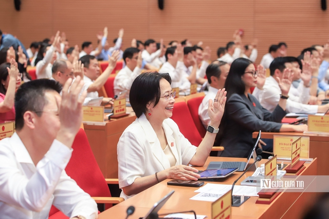 Chủ tịch Hà Nội: Quá thận trọng khi xây dựng chính sách thì bỏ lỡ cơ hội, còn nóng vội thì rủi ro - Ảnh 4.
