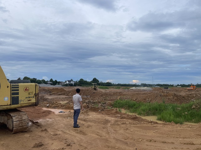 Thanh Hóa đẩy nhanh xây dựng khu tái định cư cho hơn 2.300 hộ dân nhường đất làm đường sắt cao tốc - Ảnh 2. Thanh Hóa đẩy nhanh xây dựng khu tái định cư cho hơn 2.300 hộ dân nhường đất làm đường sắt cao tốc - Ảnh 2.