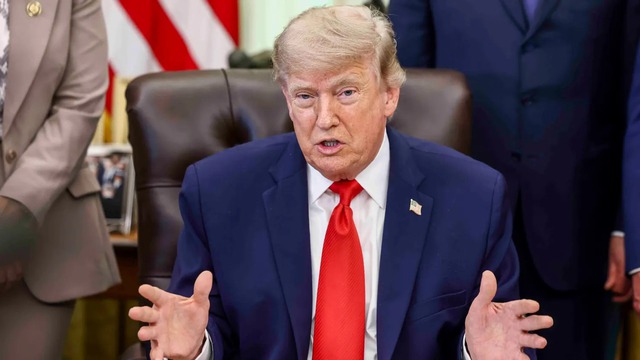 Ông Trump tuyên bố thỏa thuận Mỹ-Iran sẽ được ký vào hôm nay- Ảnh 2. Ông Trump tuyên bố thỏa thuận Mỹ-Iran sẽ được ký vào hôm nay- Ảnh 2.