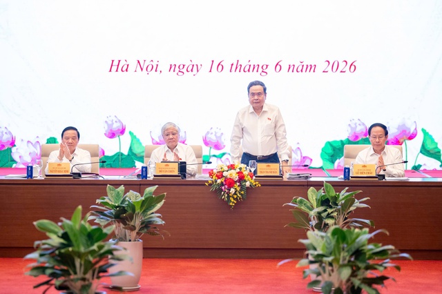 Tạo chuyển biến thực chất, mạnh mẽ trong c&ocirc;ng t&aacute;c lập ph&aacute;p nhiệm kỳ Quốc hội kh&oacute;a XVI - Ảnh 1.