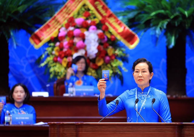 Ban Chấp h&agrave;nh Trung ương Hội Li&ecirc;n hiệp Phụ nữ Việt Nam kh&oacute;a XIV gồm 127 ủy vi&ecirc;n- Ảnh 2.