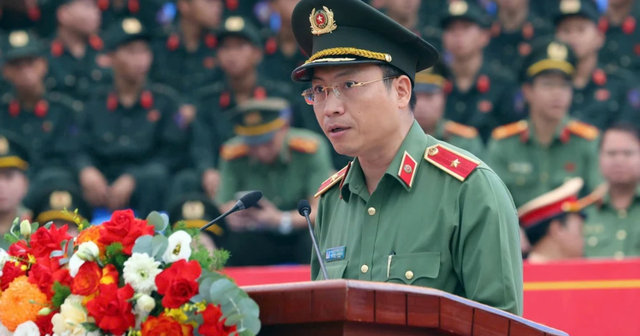 Thiếu tướng Nguyễn Quốc Toản, Chánh Văn phòng Bộ Công an: Báo chí chính thống là "tuyến phòng thủ" quan trọng trước làn sóng tin giả- Ảnh 2. Thiếu tướng Nguyễn Quốc Toản, Chánh Văn phòng Bộ Công an: Báo chí chính thống là "tuyến phòng thủ" quan trọng trước làn sóng tin giả- Ảnh 2.
