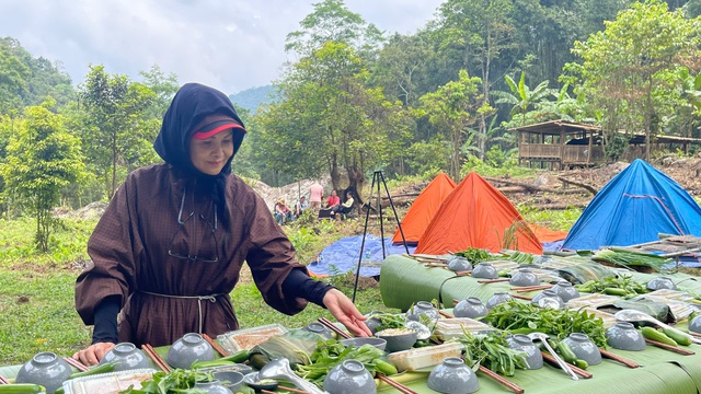 Lủng Páng - hành trình chạm vào vẻ đẹp nguyên bản của núi rừng Đông Bắc - Ảnh 1.