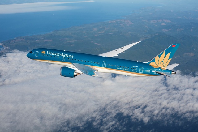 Vietnam Airlines duy trì vị trí trong Top 100 doanh nghiệp lớn nhất Đông Nam Á - Ảnh 1.