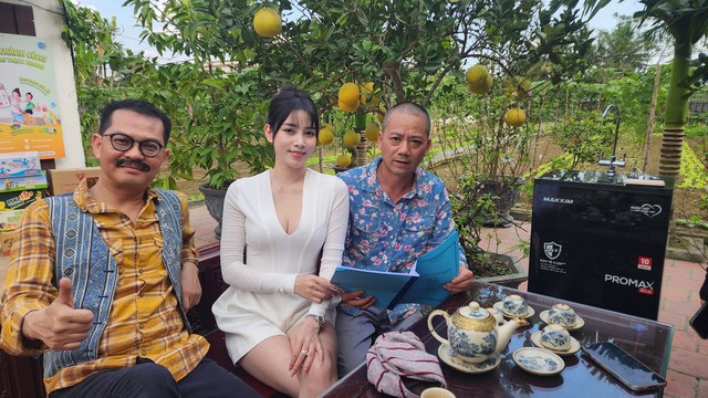Cuộc sống viên mãn của "đại gia chân đất" bên bà xã từng thi Hoa hậu trong căn nhà 4 tầng hiện đại - Ảnh 2.