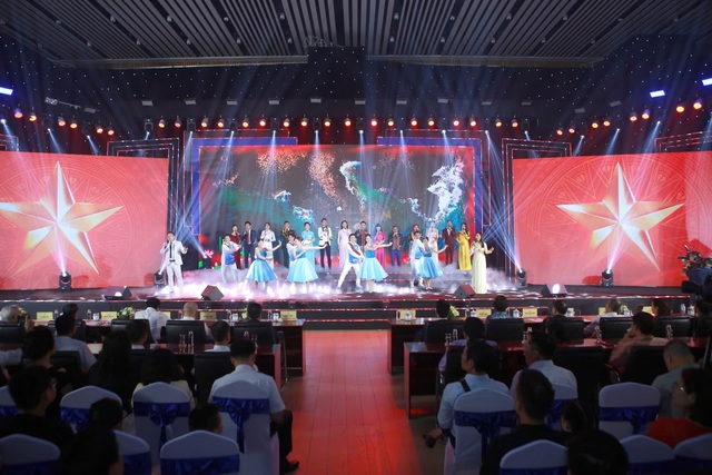 Chung kết, trao giải cuộc thi "Tiếng hát Người làm báo mở rộng - Năm 2026"- Ảnh 1. Chung kết, trao giải cuộc thi "Tiếng hát Người làm báo mở rộng - Năm 2026"- Ảnh 1.