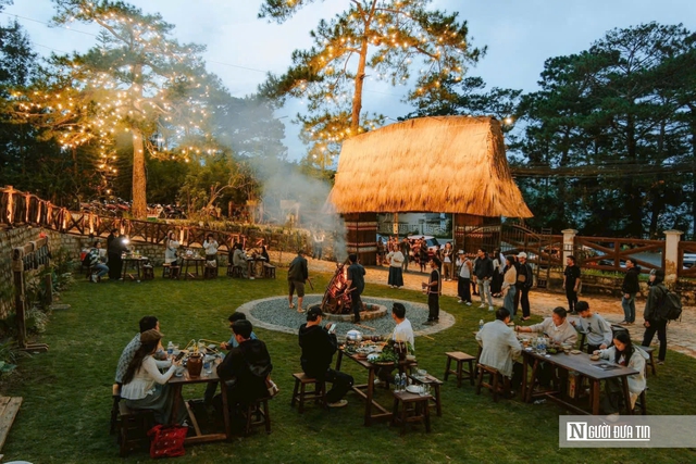 Cận cảnh những điểm đến ở Đ&agrave; Lạt h&uacute;t kh&aacute;ch giữa m&ugrave;a cao điểm du lịch- Ảnh 13.
